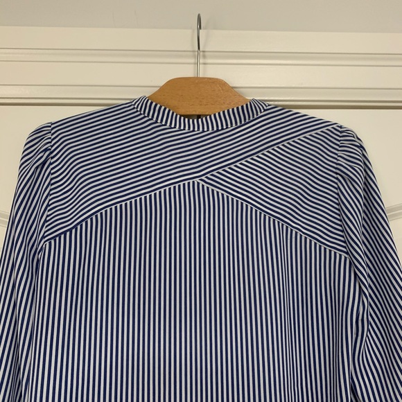 ❤️Loft Stripe Blouse Blue White Small - Picture 5 of 5
